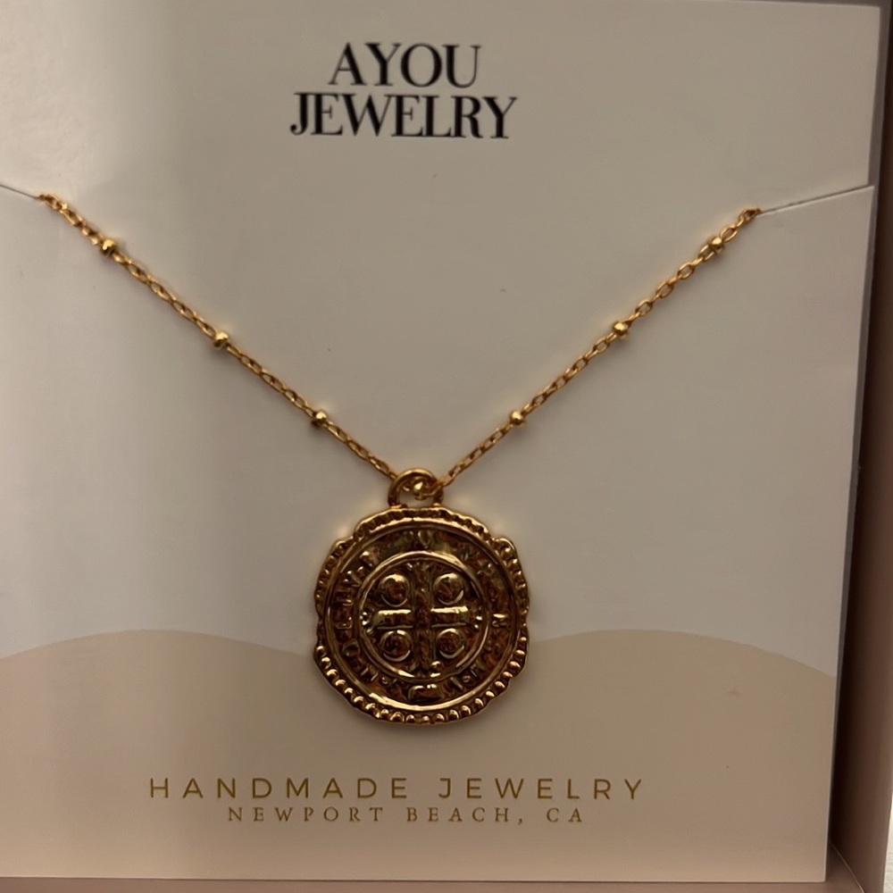Ayou necklace
